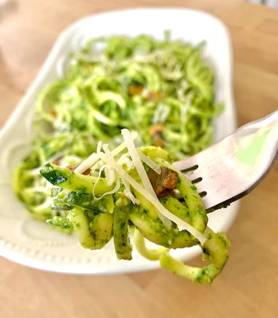 Zucchini Noodles with Parsley Pesto