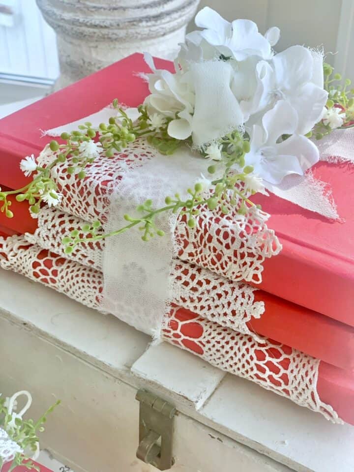 DIY Book Stack Decor (Easy DIY Book Stacks for Any Season) - Celebrated ...