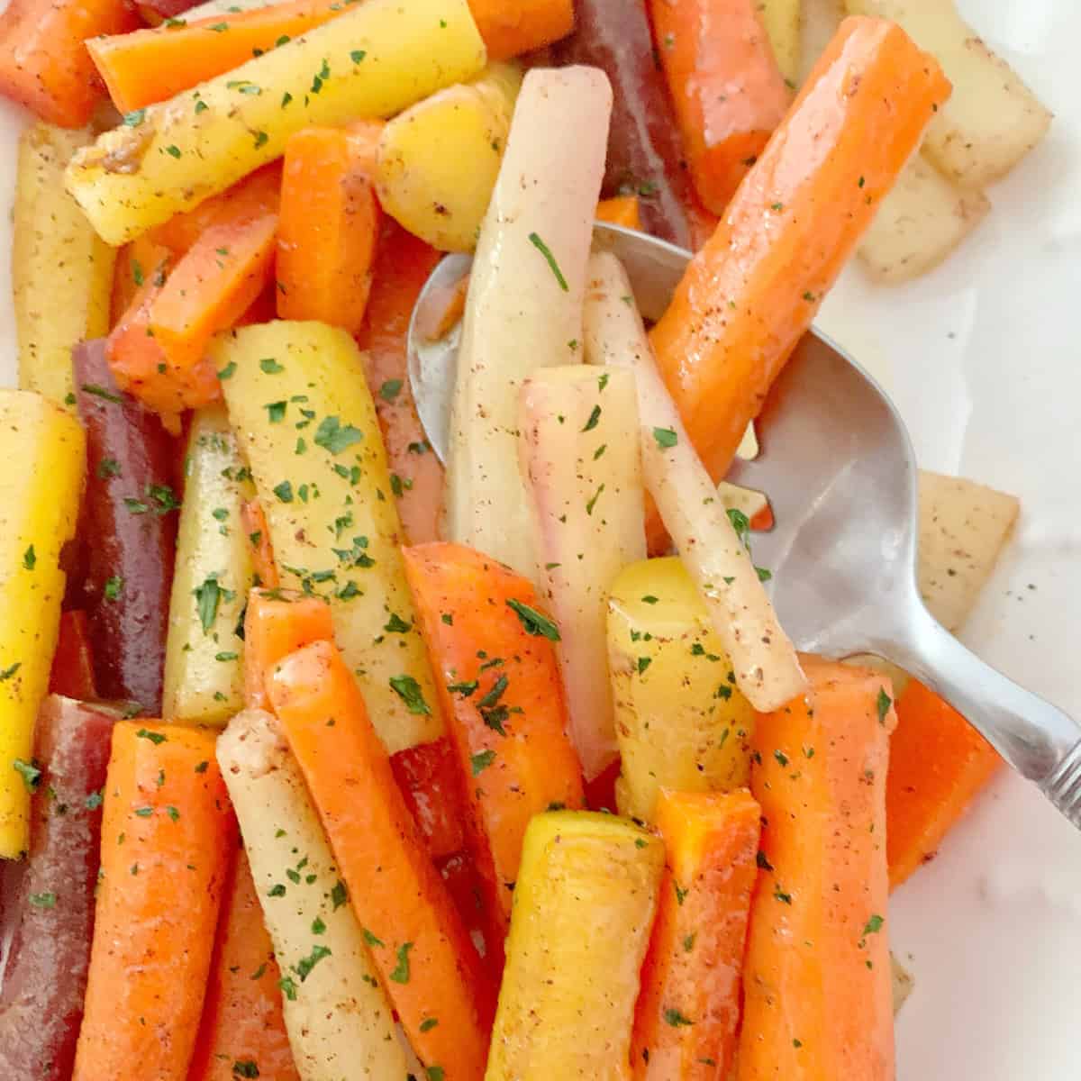 Cinnamon Roasted Carrots: Sweet and Simple Holiday Side