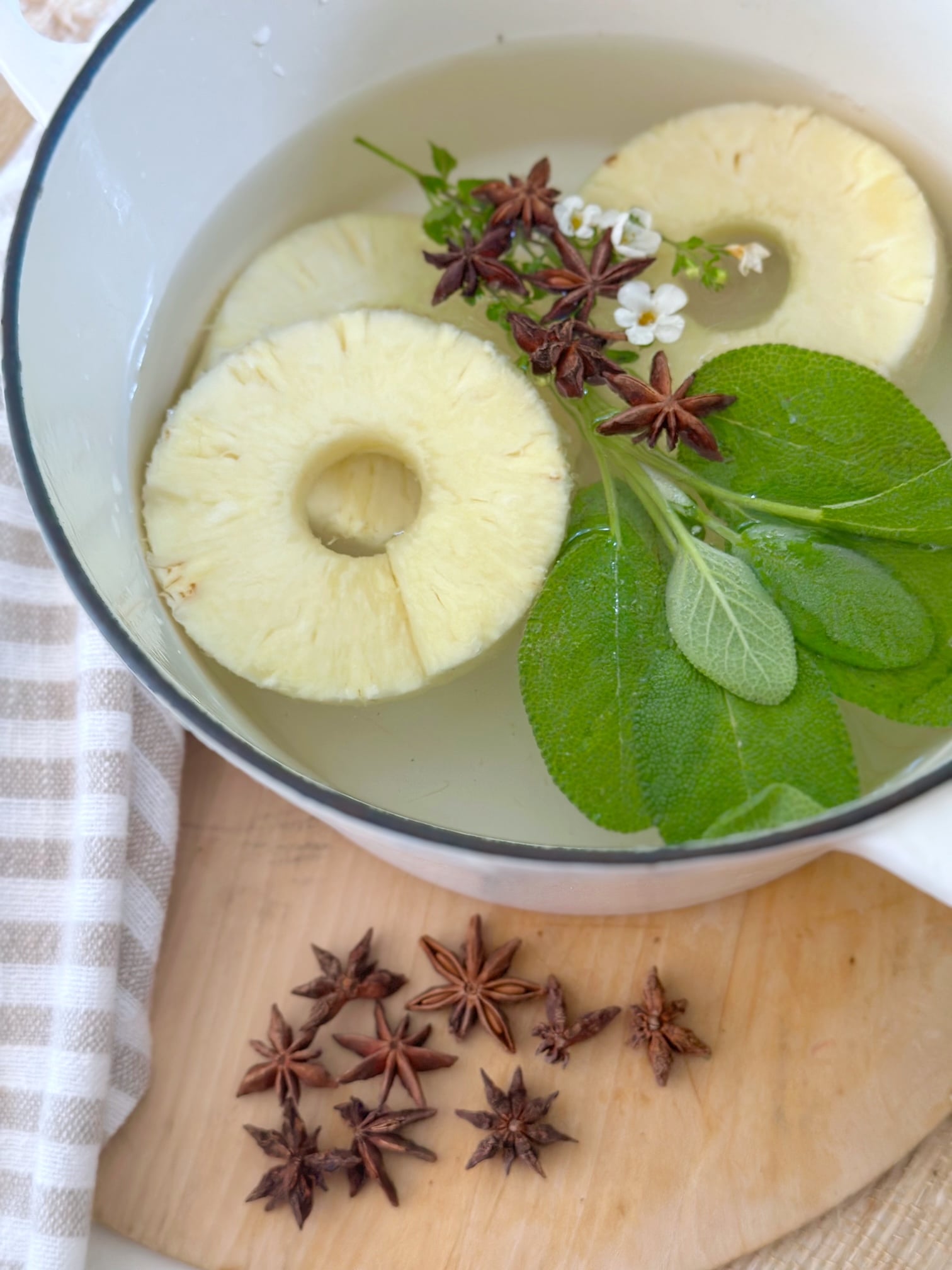 pineapple rings, sage and star anise for this summer simmer pot recipe. 