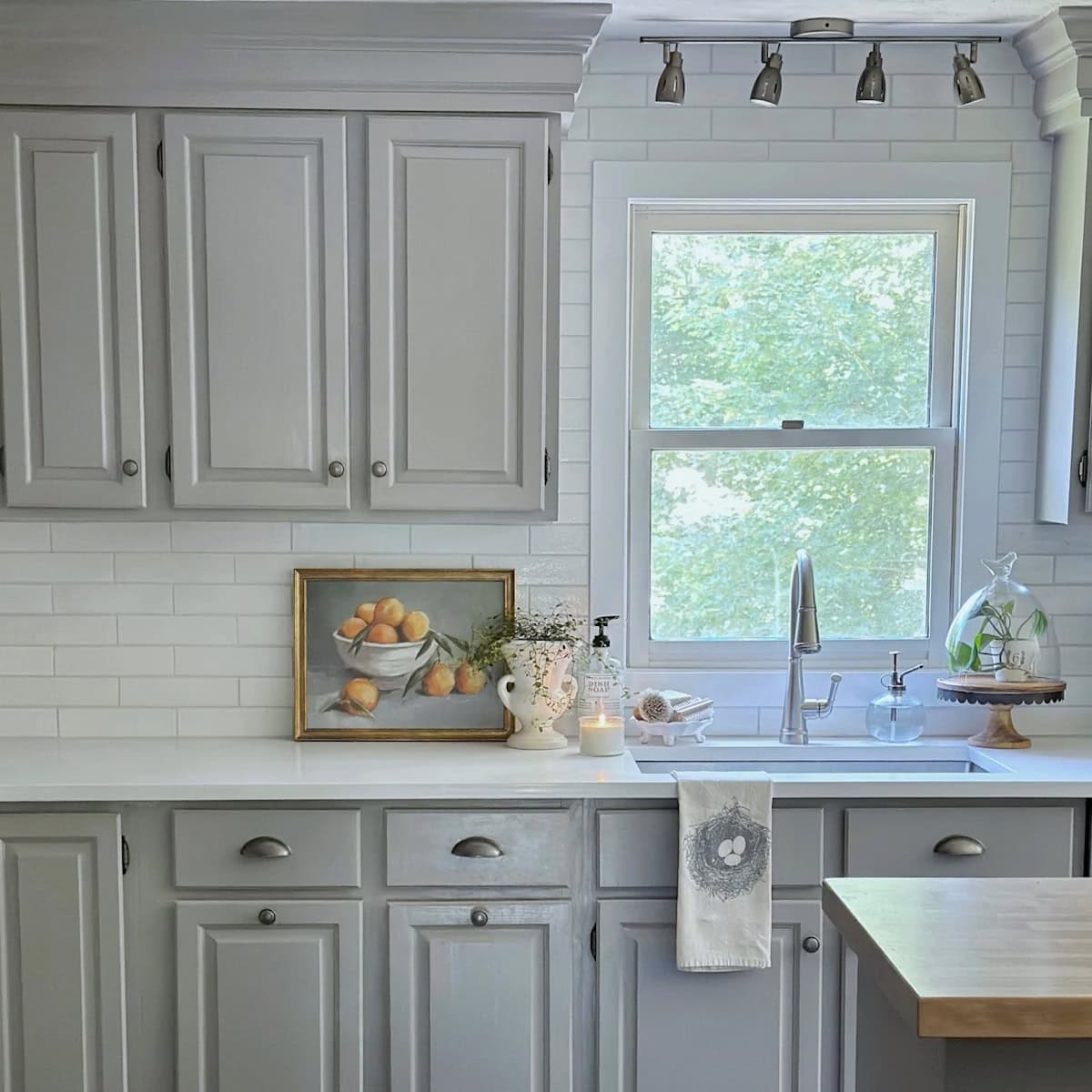 Best Paint for Kitchen Cabinets (Our 10-Year Review)