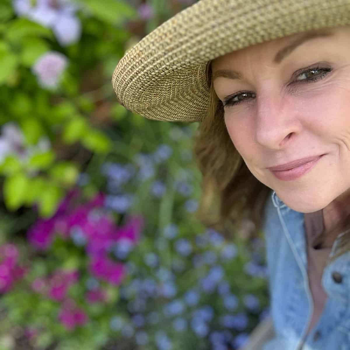 Why I Always Add Flowers to My Herb Garden (And Why You Should Too)