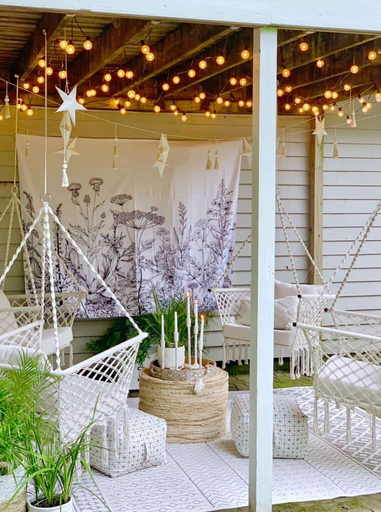 Under deck space turned into a cozy seating area.