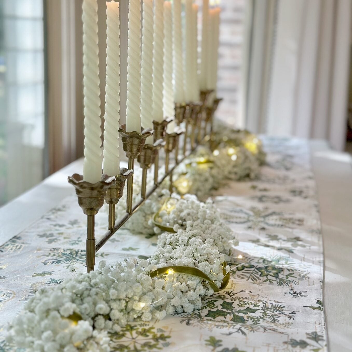 Baby's breath garland with battery-opperated twinkle lights. 